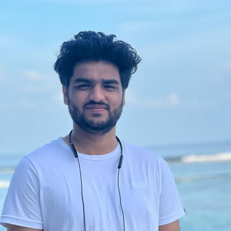 Shahzeb Ahmed Khan — Founder & Lead Developer at YOTT